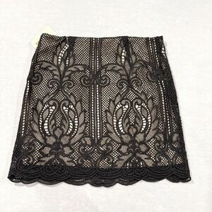 Lace Layered Mini Skirt Black Lace with Nude Lining Small New - Dress Up Casual